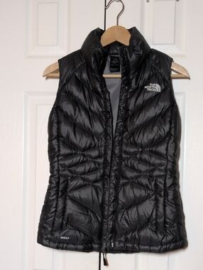 The North Face Women's Black Quilted Down Vest XS
